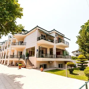 Stefanidis Platani Apartmanhotel